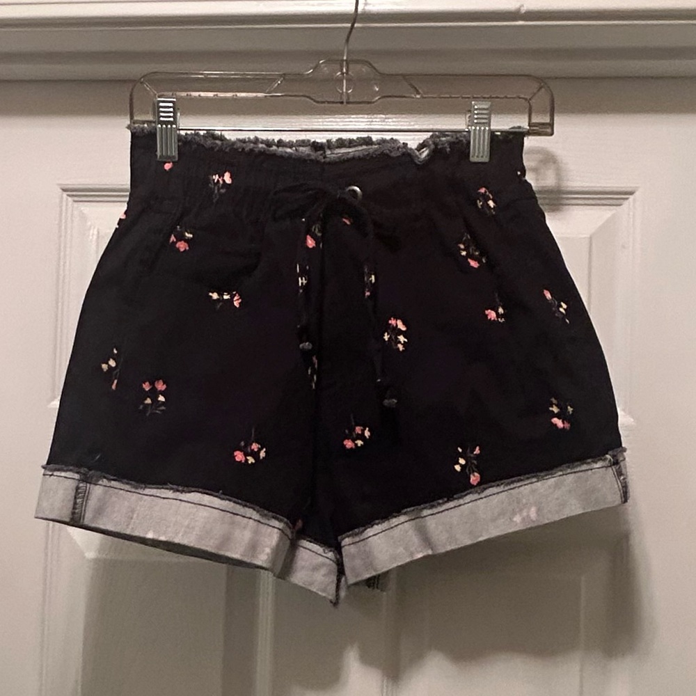No Boundaries Black and Pink Jean Shorts with Cuffed Hem